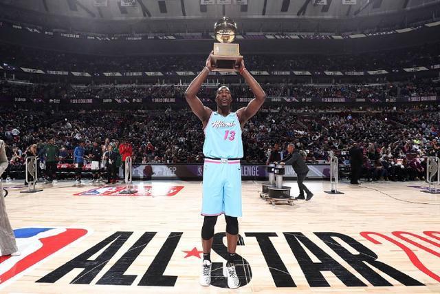 詹姆斯23+14天津力克北京 利夫18+8难挡3连败